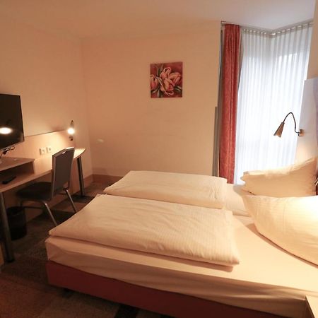 Petul Apart Hotel Ernestine Essen Extérieur photo