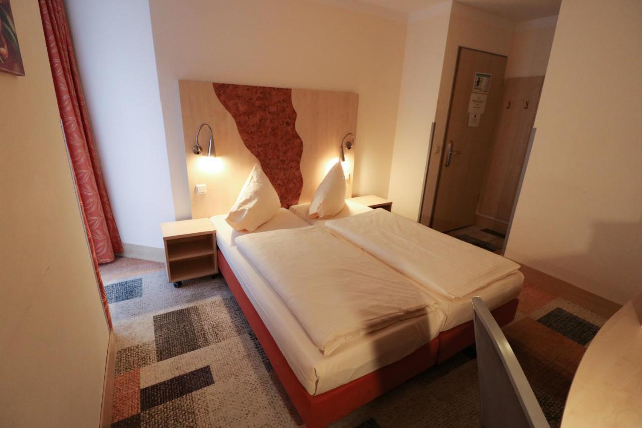 Petul Apart Hotel Ernestine Essen Extérieur photo