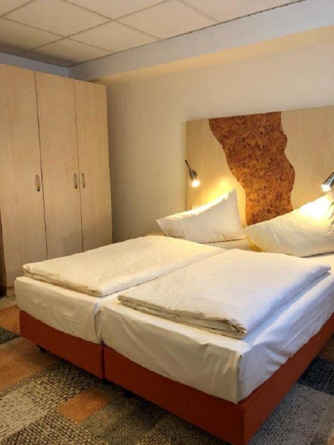 Petul Apart Hotel Ernestine Essen Extérieur photo