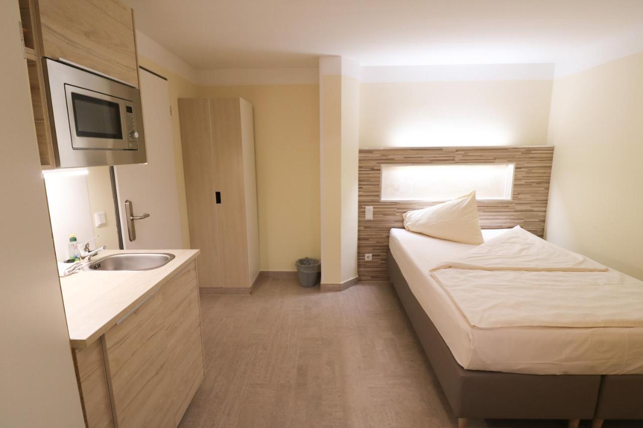 Petul Apart Hotel Ernestine Essen Extérieur photo