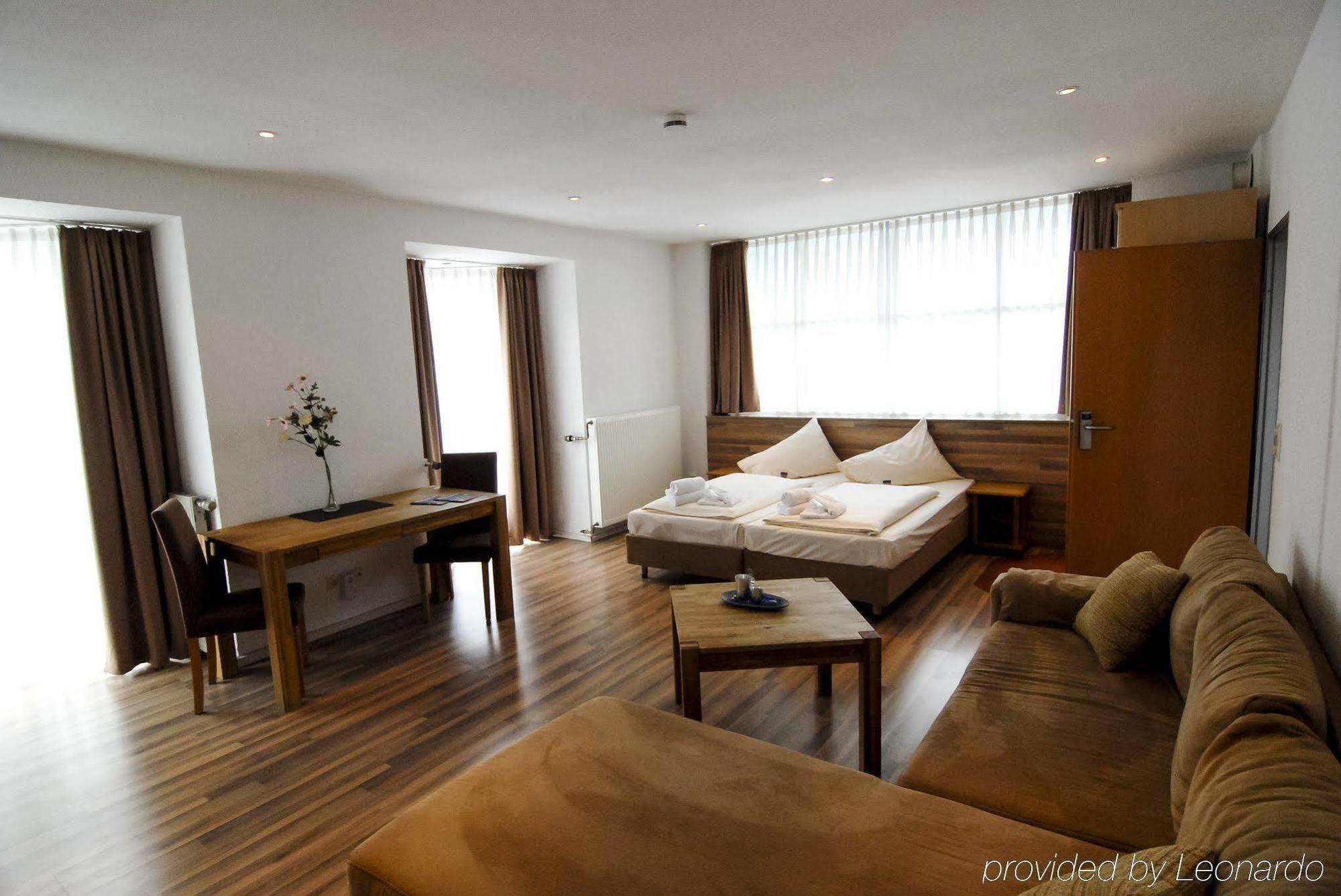 Petul Apart Hotel Ernestine Essen Extérieur photo