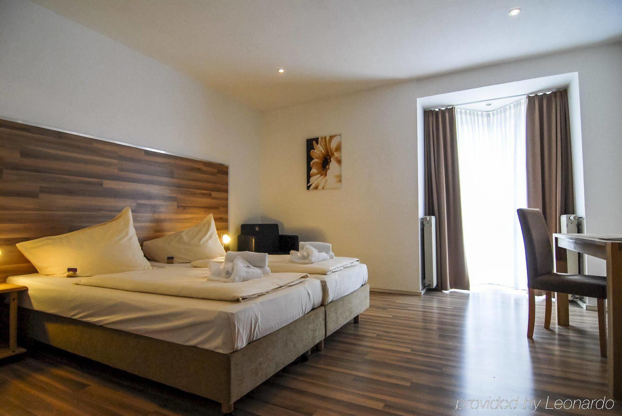 Petul Apart Hotel Ernestine Essen Extérieur photo