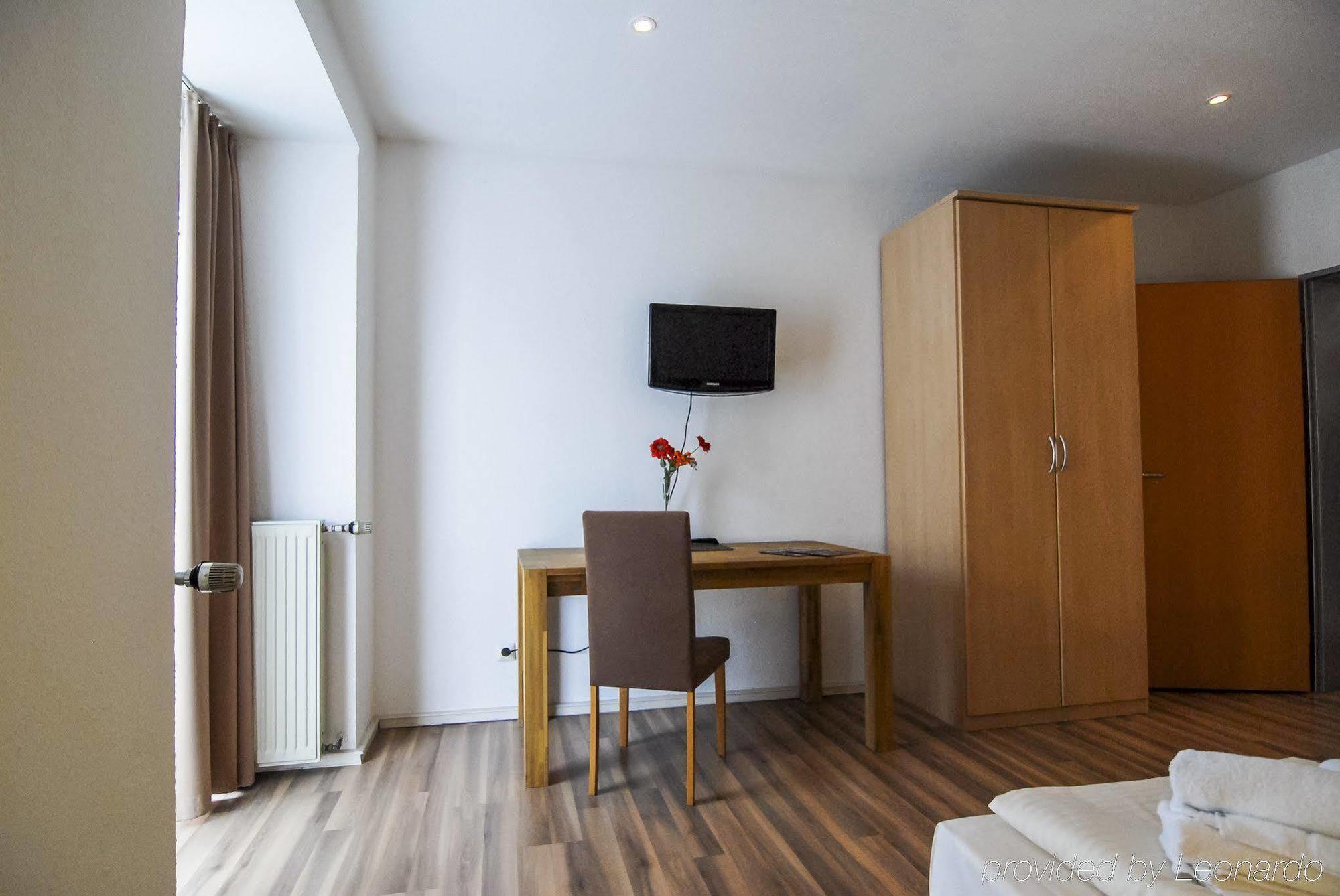 Petul Apart Hotel Ernestine Essen Extérieur photo