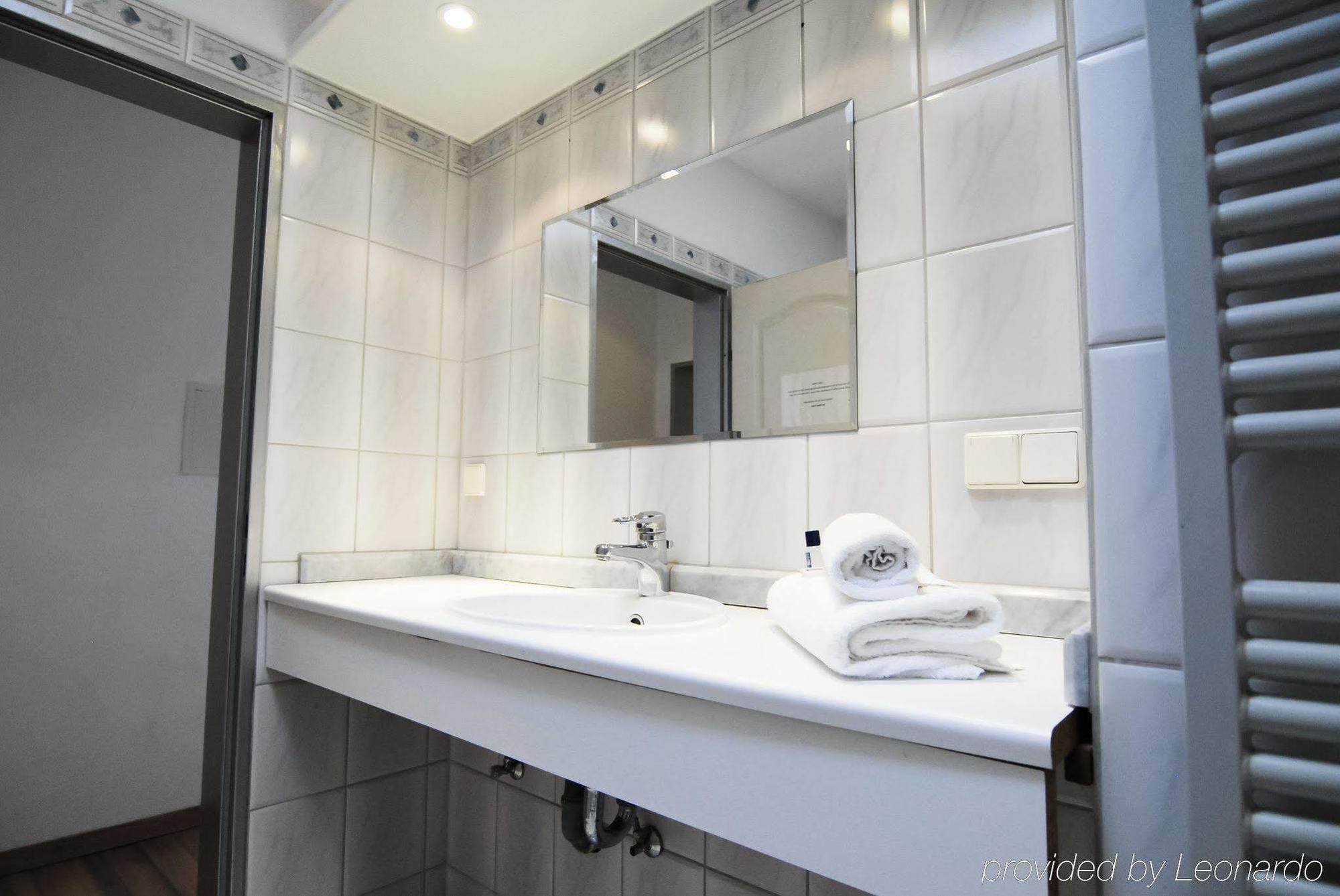 Petul Apart Hotel Ernestine Essen Extérieur photo